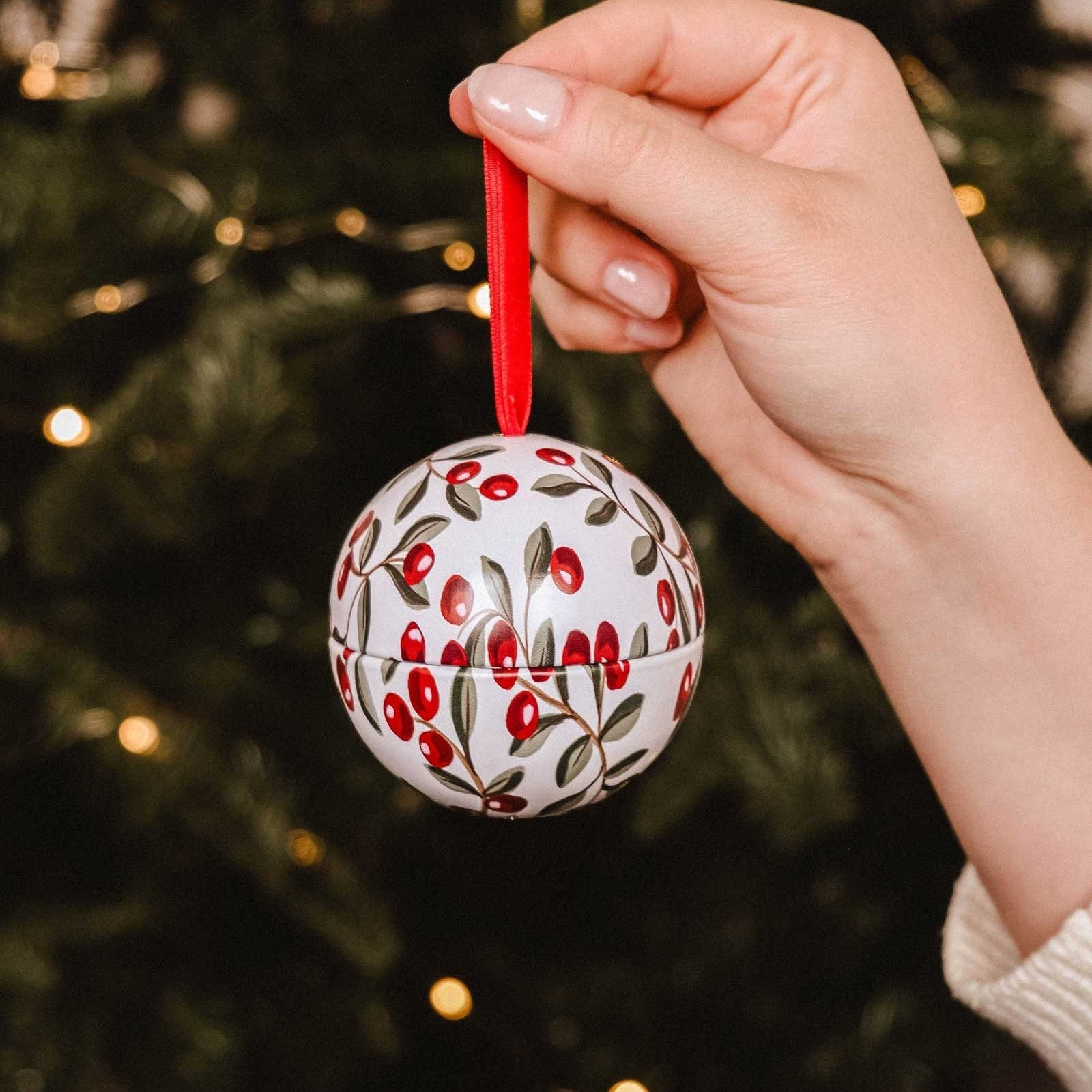 Spiced Cranberries - Christmas Ornament Candle